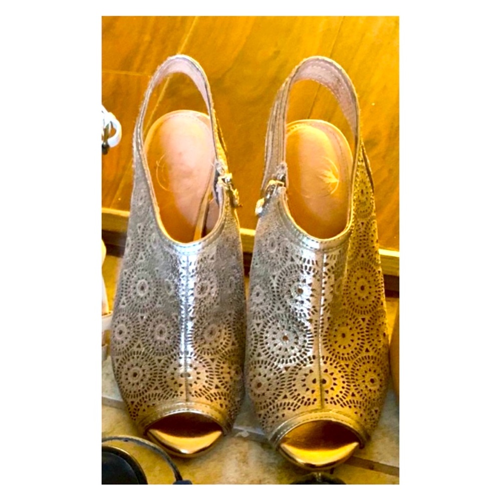 Soft brand size 8